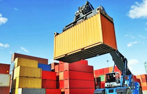 اختلاف ارز آزاد و نیما انگیزه صادرکننده را خشکانده است

