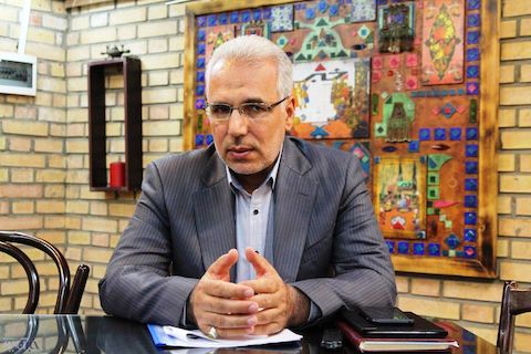 هزینه‌ شرکت‌ها با ارز دولتی تامین نمی‌شود/ قوانین دست و پاگیر برای تامین قطعات باید حذف شود
