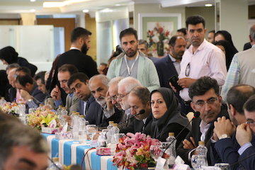 پانزدهمین اجلاس همکاری اقتصادی ایران و روسیه در اصفهان