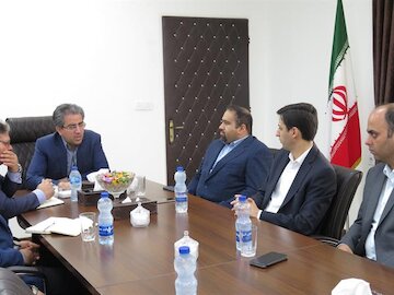 نشست مشترک صندوق بیمه سرمایه گذاری فعالیت های معدنی با سازمان صمت استان یزد