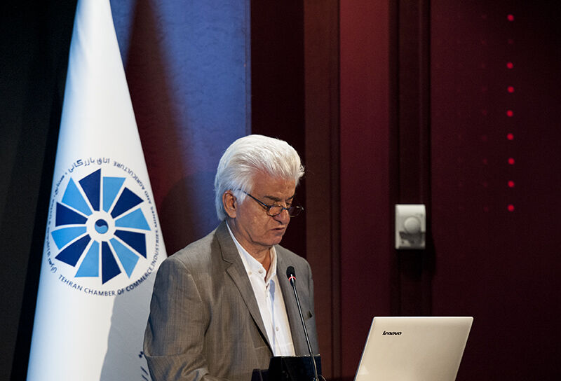 وابستگی ارزی خودروها تعبیر مناسب می‌خواهد/ واردات قطعه خارجی با نیاز ارزی قطعه سازان متفاوت است