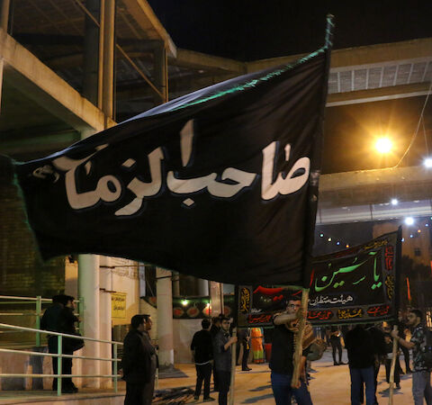 به مناسبت ایام دهه محرم هیات شیفتگان حسینی فولاد مبارکه اصفهان به مدت 5 شب در مصلای بزرگ امام خمینی درحال برگزاریست
عکس مجتبی جهان بخش