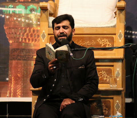 به مناسبت ایام دهه محرم هیات شیفتگان حسینی فولاد مبارکه اصفهان به مدت 5 شب در مصلای بزرگ امام خمینی درحال برگزاریست
عکس مجتبی جهان بخش