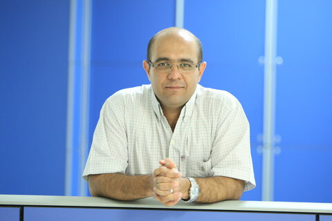 عماد عزتی