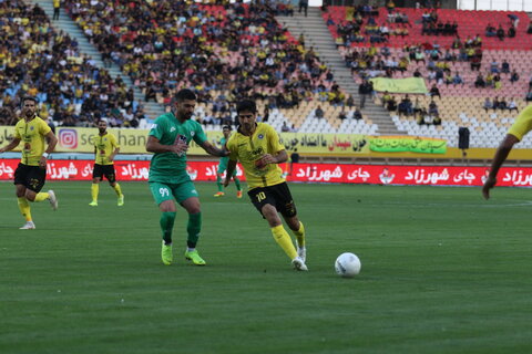 دیدار دوتیم سپاهان اصفهان و ذوب آهن درهفته ششم لیگ برتر فوتبال ایران بانتیجه دو بر صفر به سود تیم سپاهان در ورزشگاه نقش جهان اصفهان به پایان رسید
