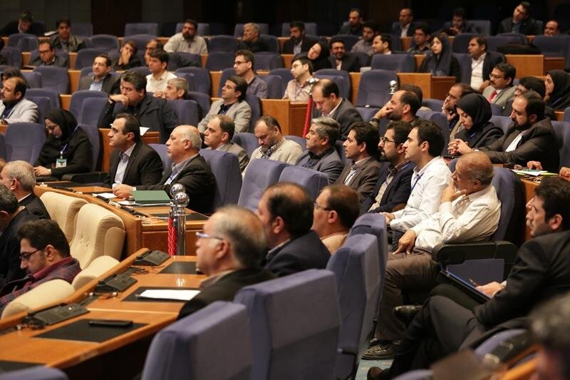 نیروگاه های تجدیدپذیر مطمئن ترین شکل تامین انرژی/تامین حدود 30درصد برق جهان از انرژی‌های تجدیدپذیر