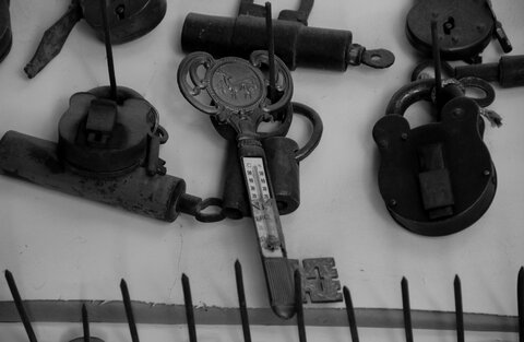 موزه ای 100ساله از کلیدهای قدیمی استاد علی  درمحله تاریخی جلفا 

عکس:مجتبی جهان بخش