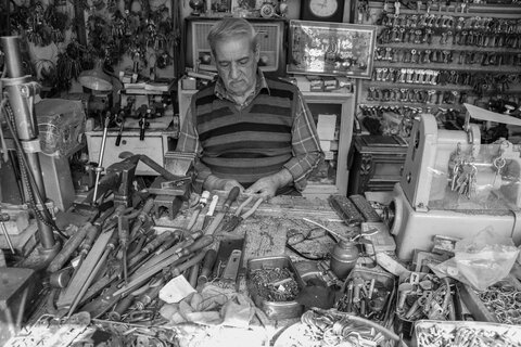 موزه ای 100ساله از کلیدهای قدیمی استاد علی  درمحله تاریخی جلفا 

عکس:مجتبی جهان بخش