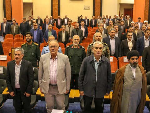 جلسه شورای اداری استان اصفهان ابان ماه نود و هشت 

عکس:مجتبی جهان بخش