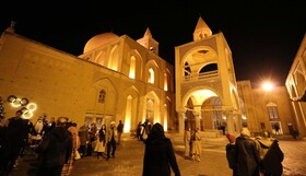 حال و هوای سال نو میلادی در قدیمی ترین محله ارامنه اصفهان(جلفا)

عکس:مجتبی جهان بخش