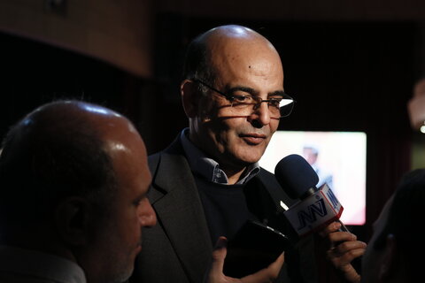 در حاشیه دومین نمایشگاه فولاد- برج میلاد