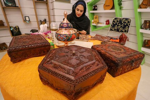 افتتاح اولین هایپرصنایع دستی و هنرهای سنتی کشوردر اصفهان

عکس:مجتبی جهان بخش