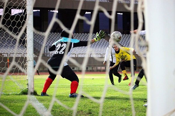 شکست تلخ دختران سپاهانی در لیگ برتر فوتبال