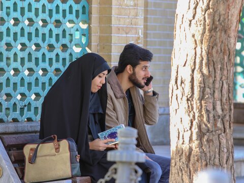 اغاز تحویل سال نو در گلستان شهدای اصفهان 
فروردین 99

عکس:مجتبی جهان بخش