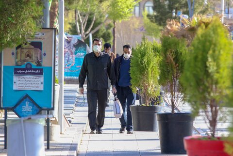 اغاز تحویل سال نو در گلستان شهدای اصفهان 
فروردین 99

عکس:مجتبی جهان بخش