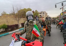 رزمایش دفاع بیلوژیک سپاه در اصفهان 
فروردین99

عکس:مجتبی جهان بخش