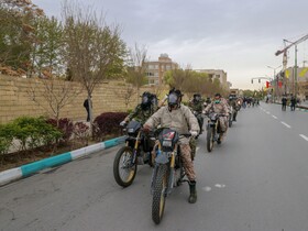 رزمایش دفاع بیلوژیک سپاه در اصفهان 
فروردین99

عکس:مجتبی جهان بخش