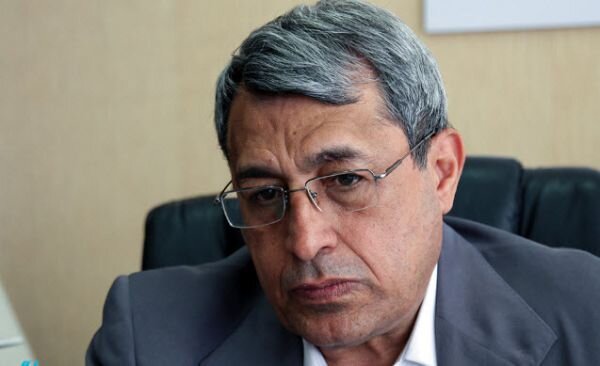 جبران کسری مواد اولیه فولادسازان فقط با واردات سنگ‌آهن
