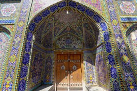 گذری به تخت فولاد اصفهان

عکس:مجتبی جهان بخش