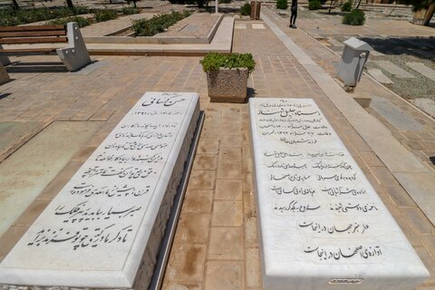 گذری به تخت فولاد اصفهان

عکس:مجتبی جهان بخش