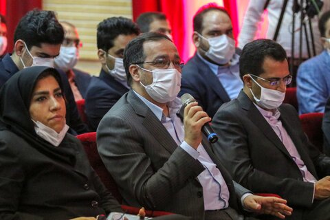 مجمع عمومی و فوق العاده سالیانه شرکت سرمایه گذاری توکا فولاد

عکس:مجتبی جهان بخش