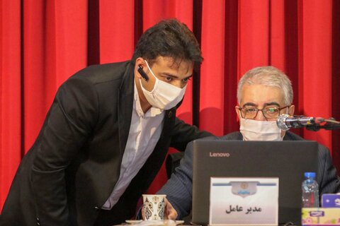 مجمع عمومی و فوق العاده سالیانه شرکت سرمایه گذاری توکا فولاد

عکس:مجتبی جهان بخش