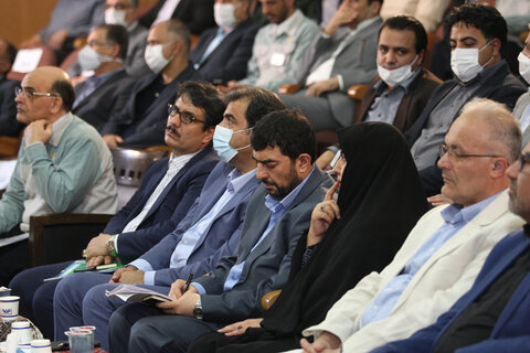 آغاز کلنگ زنی پروژه نورد گرم 2 فولاد مبارکه و بهره برداری از تعدادی پروژه