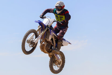 مسابقات موتورکراس قهرمانی استان اصفهان

عکس:مجتبی جهان بخش