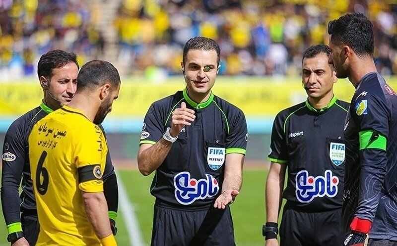 بیژن حیدری قاضی دیدار استقلال و سپاهان 