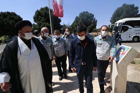 بازدیددکتر دهنوی عضوهیات رئیسه مجلس شورای اسلامی ازمجتمع فولادمبارکه اصفهان

عکس:مجتبی جهان بخش
