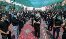 عزاداری تاسوعای حسینی در هیات علوی اصفهان

عکس:مجتبی جهان بخش