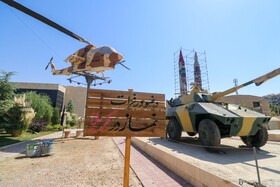 نمایشگاه و تجهیزات دفاعی نیروهای مسلح به مناسبت چهلمین سالگرد دفاع مقدس در اصفهان

عکس:مجتبی جهان بخش