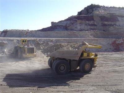 افزایش میزان حقوق دولتی معادن در بودجه 1400 محقق می‌شود؟/ دولت شرایط را برای تولید و فروش مواد معدنی تسهیل کند