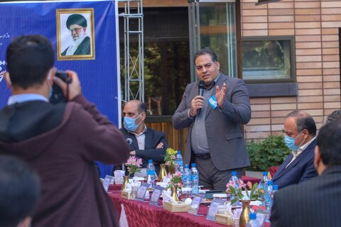 مجمع انتخاباتی هیات فوتبال استان اصفهان

عکس:مجتبی جهان بخش