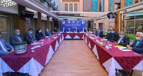 مجمع انتخاباتی هیات فوتبال استان اصفهان

عکس:مجتبی جهان بخش