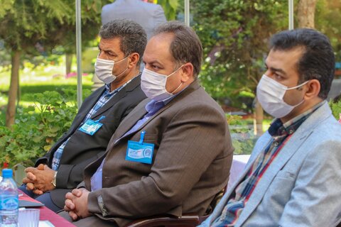 مجمع انتخاباتی هیات فوتبال استان اصفهان

عکس:مجتبی جهان بخش