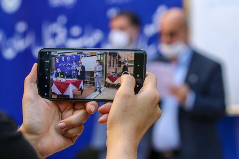 مجمع انتخاباتی هیات فوتبال استان اصفهان

عکس:مجتبی جهان بخش