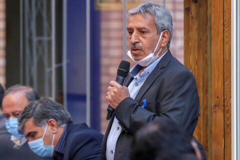 مجمع انتخاباتی هیات فوتبال استان اصفهان

عکس:مجتبی جهان بخش