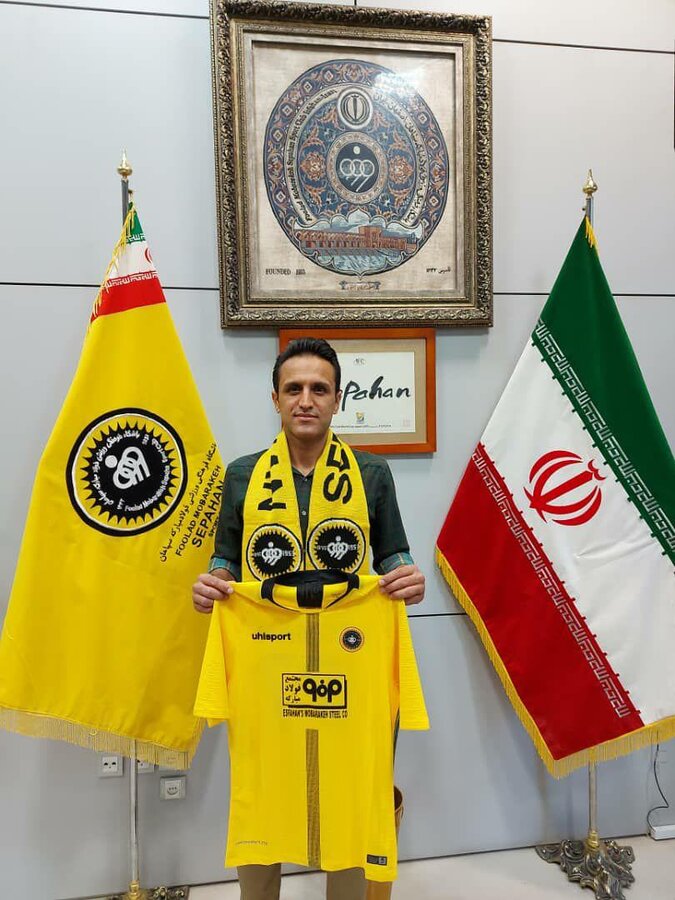 فرهاد بهادرانی در جمع کادرفنی فولاد مبارکه سپاهان