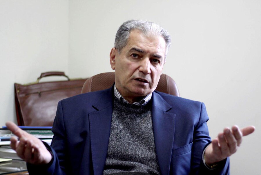 دولت ها فرشته نیستند/ در قانون اساسی نباید اجازه مداخله دولت در اقتصاد وجود داشته باشد