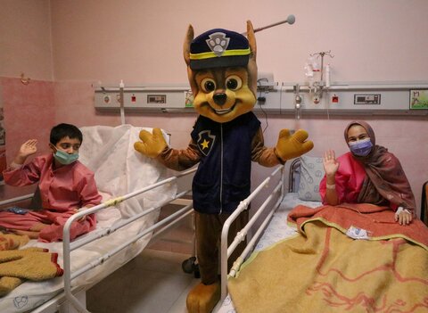 روزدوم جشنواره کودک در بیمارستان کودکان امام حسین(ع)

عکس:مجتبی جهان بخش