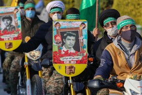 رژه 370 موتورسوار بسیج به مناسبت سالروز25 ابان در اصفهان

عکس:مجتبی جهان بخش