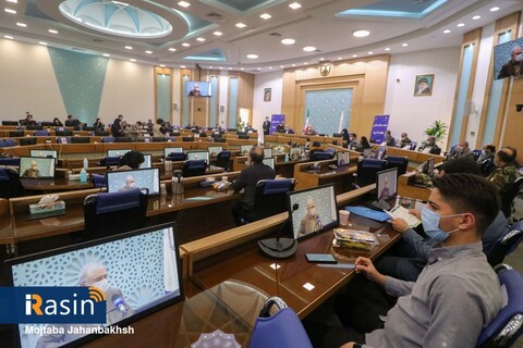 حضور وزیر بهداشت در جلسه ستاد استانی مقابله با کرونا در اصفهان

عکس:مجتبی جهان بخش