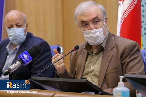 حضور وزیر بهداشت در جلسه ستاد استانی مقابله با کرونا در اصفهان

عکس:مجتبی جهان بخش