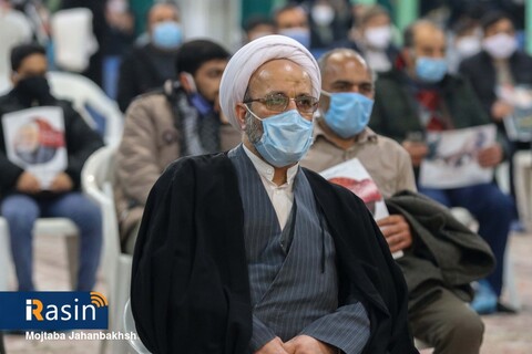 اولین سالگرد سردار شهید قاسم سلیمانی در اصفهان

عکس:مجتبی جهان بخش