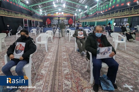 اولین سالگرد سردار شهید قاسم سلیمانی در اصفهان

عکس:مجتبی جهان بخش