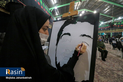 اولین سالگرد سردار شهید قاسم سلیمانی در اصفهان

عکس:مجتبی جهان بخش