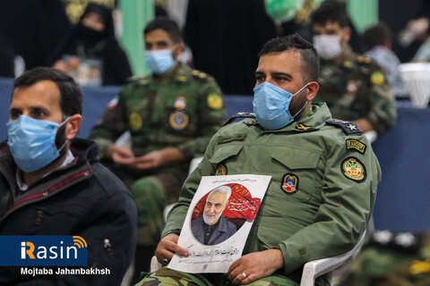 اولین سالگرد سردار شهید قاسم سلیمانی در اصفهان

عکس:مجتبی جهان بخش