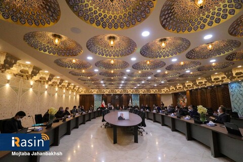 نشست خبری هیئت رئیسه اتاق بازرگانی اصفهان

عکس:مجتبی جهان بخش