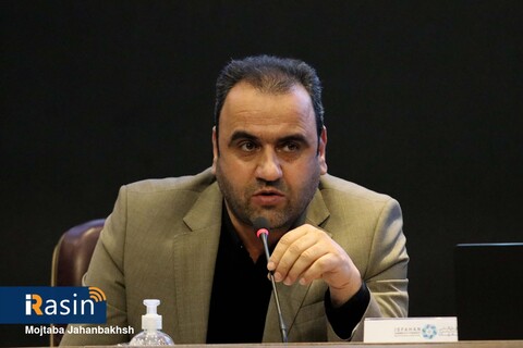 نشست خبری هیئت رئیسه اتاق بازرگانی اصفهان

عکس:مجتبی جهان بخش